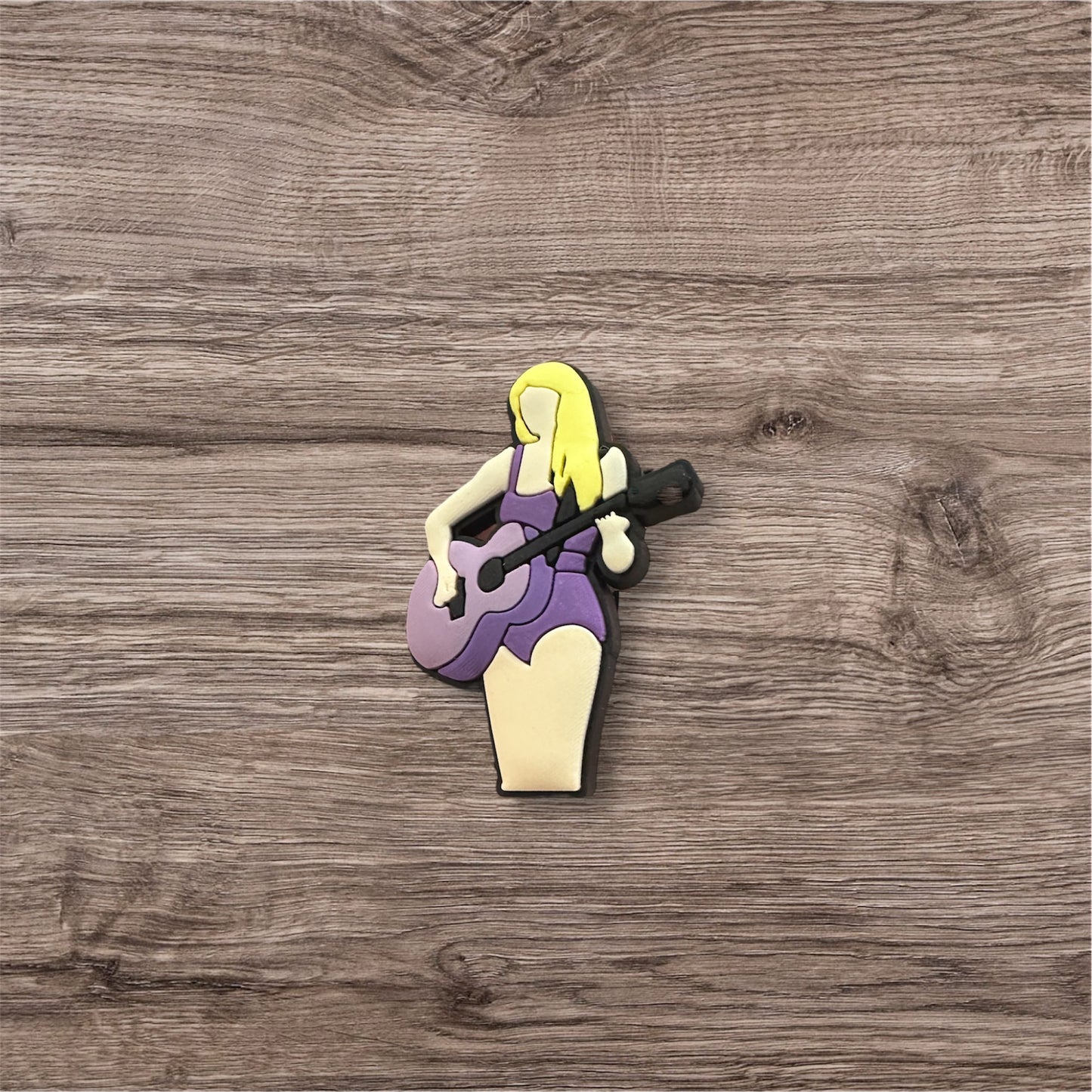 Taylor Swift with Guitar Shoe Charm